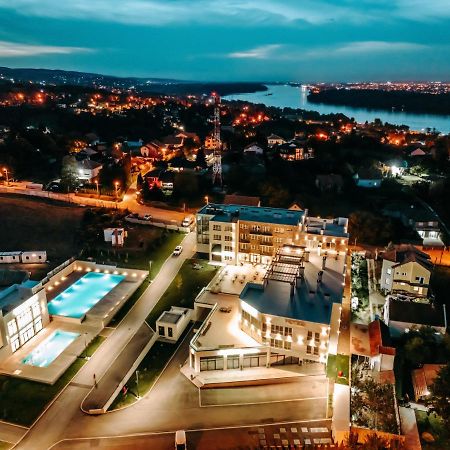Nordic Resort Novi Sad Buitenkant foto