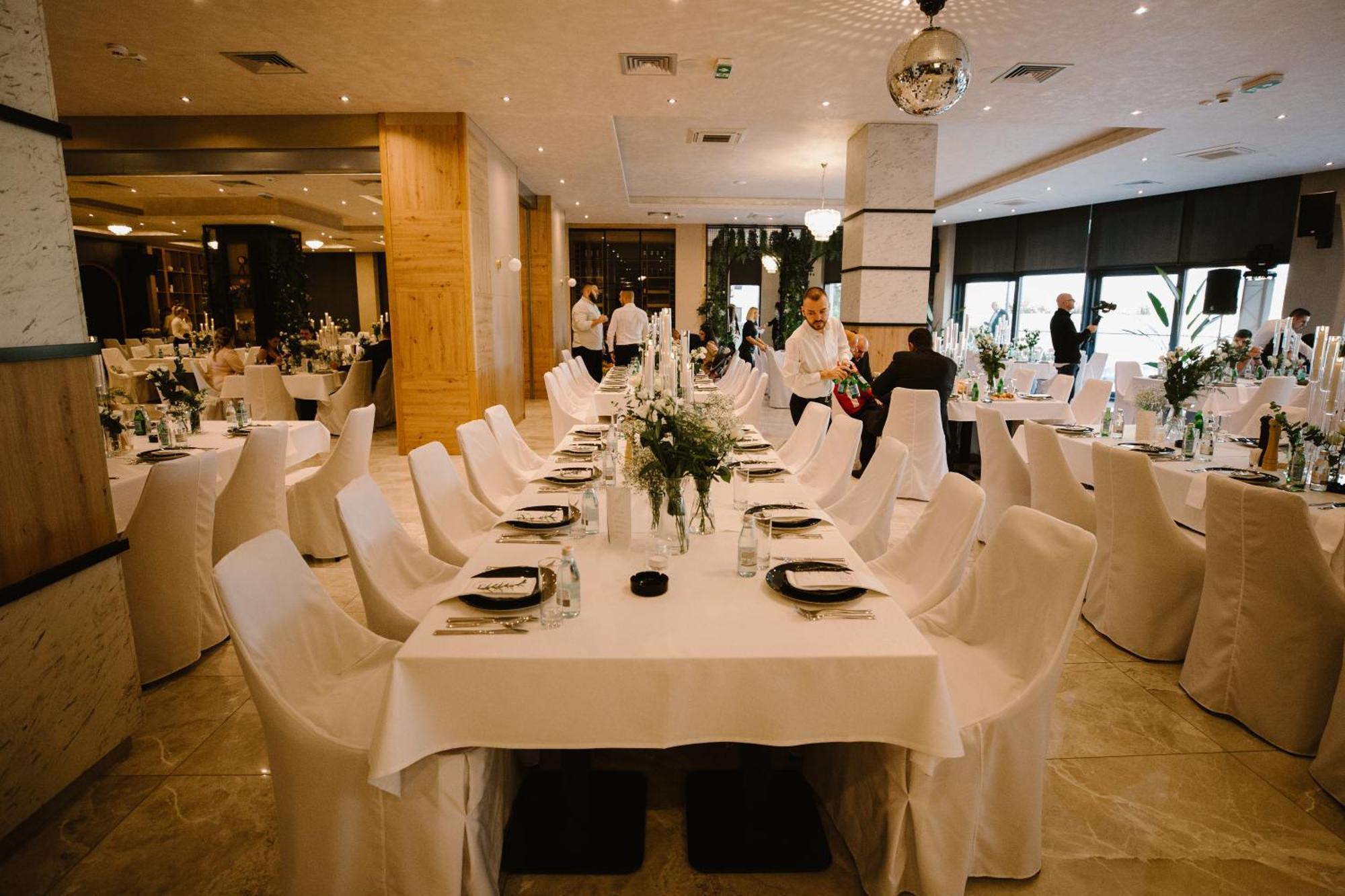Nordic Resort Novi Sad Buitenkant foto