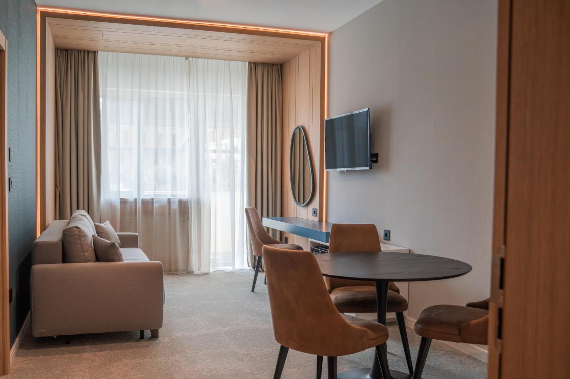 Nordic Resort Novi Sad Buitenkant foto